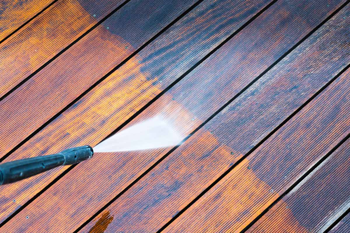 cleaning decking